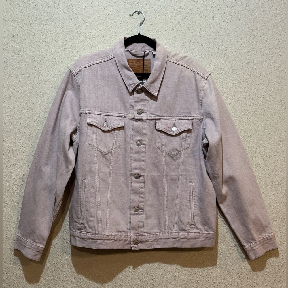 NWT Levi’s Premium Lavender Trucker Jean Jacket Men’s Large